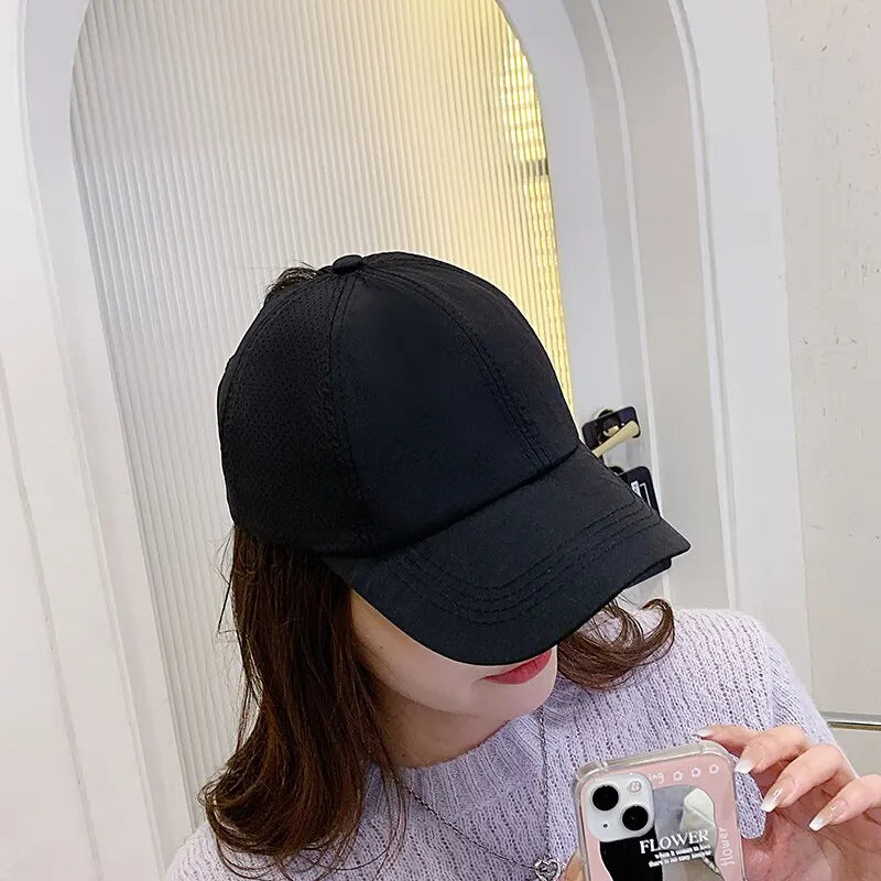 Gorra de béisbol sólida de verano para mujer, sombrero de cola de caballo cruzado deportivo de ocio, sombrero de copa medio vacío de malla de secado rápido con sombreado solar